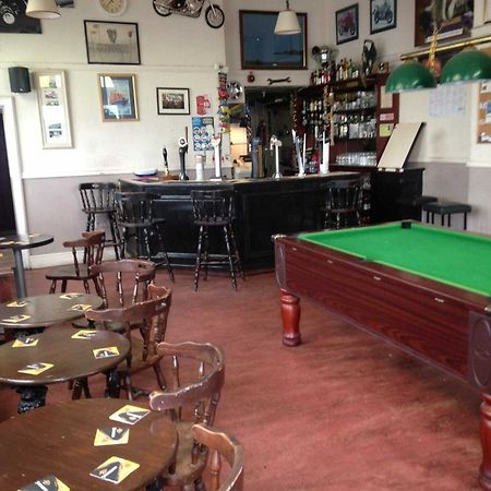 The West Of England Tavern Newport  Eksteriør billede